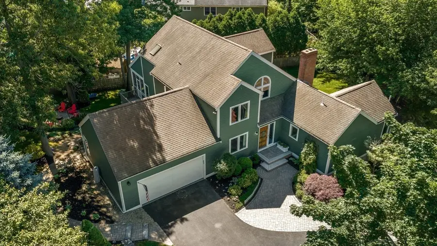 8 Middlebury Ln, Beverly, MA 01915 - #3