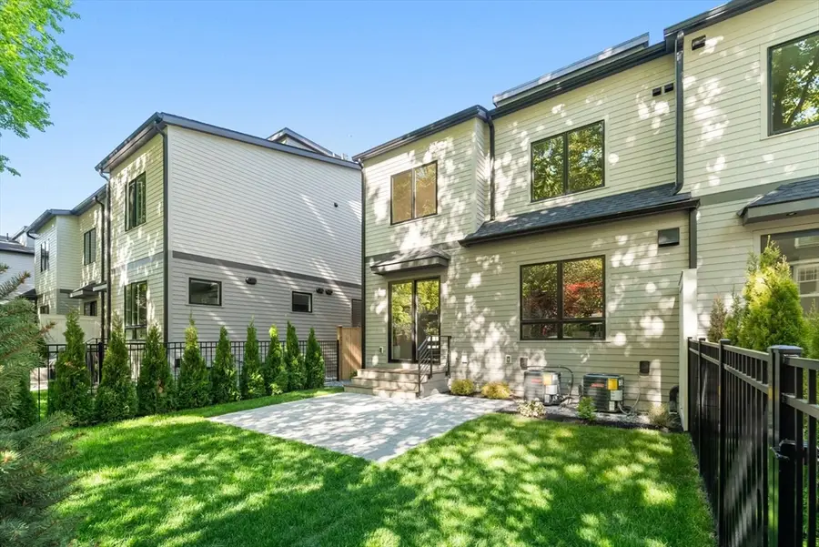 956 Walnut Street #2, Newton, MA 02461 - #3