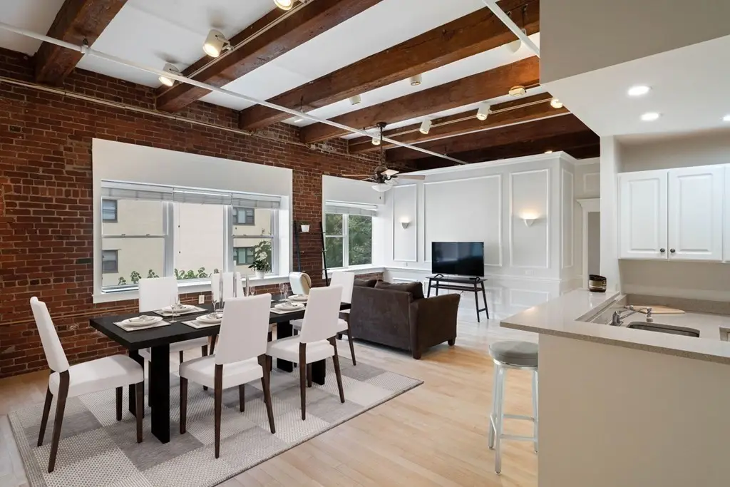 15 Sleeper St #407, Boston, MA 02210 - #1