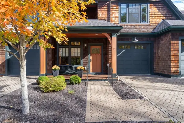 2 Abbey Road #2, Sherborn, MA 01770
