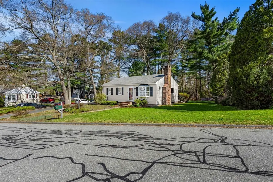 5 Pershing Ave, Acushnet, MA 02743 - #2