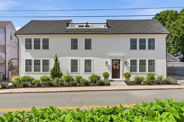 174 Water St, Newburyport, MA 01950