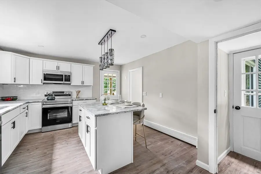37 Bridge St, Monson, MA 01057 - #3