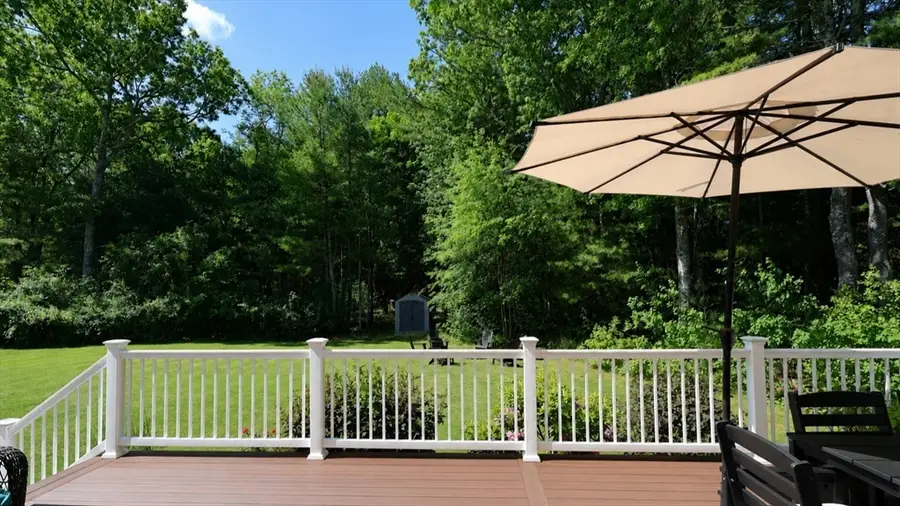 831 Mayflower St, Duxbury, MA 02332 - #3
