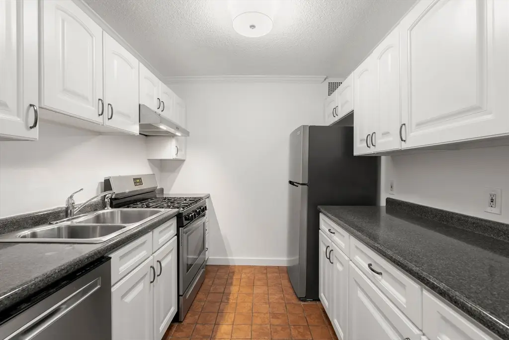 33 Pond Ave #523, Brookline, MA 02445 - #1