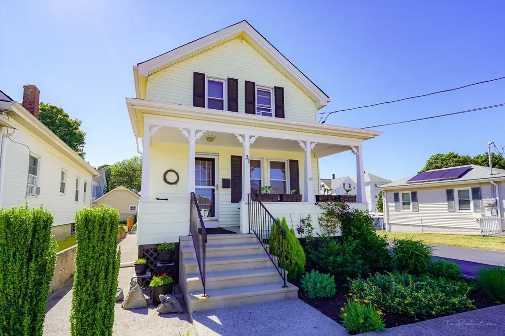 31 Fenmoor St, East Providence, RI 02914 - #1