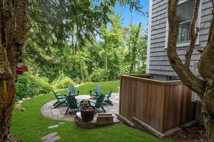 36 Independence Ln, Hingham, MA 02043 - #2
