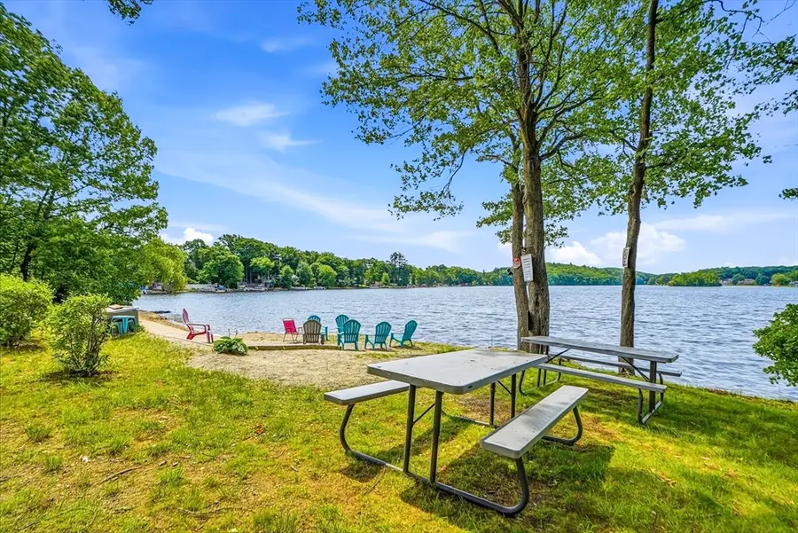 6 Tiffany Circle #6, Millbury, MA 01527 - #3