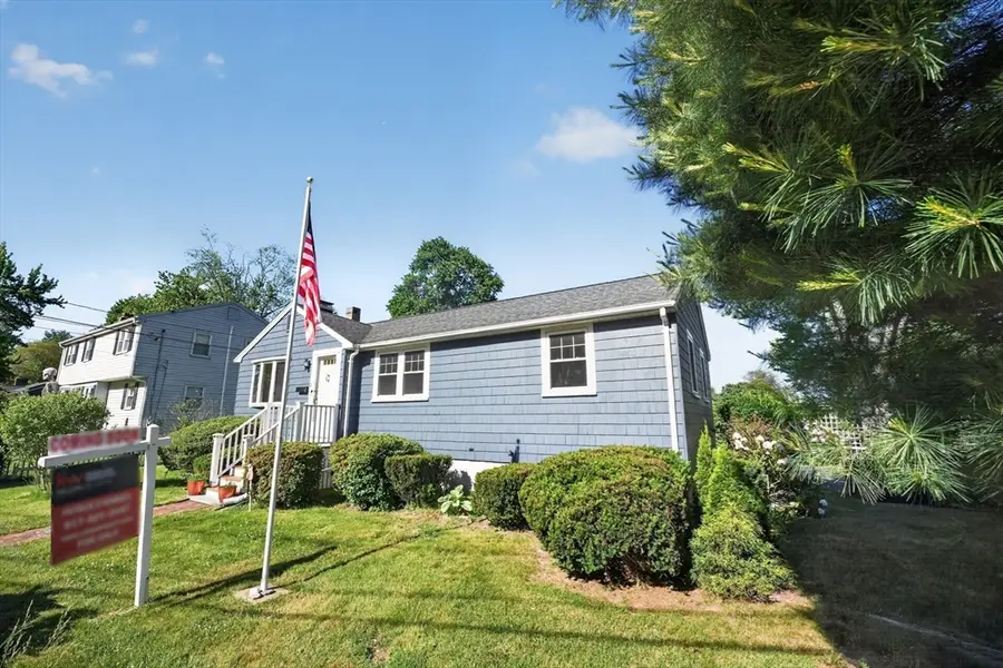 3 Rindone St, Holbrook, MA 02343 - #3