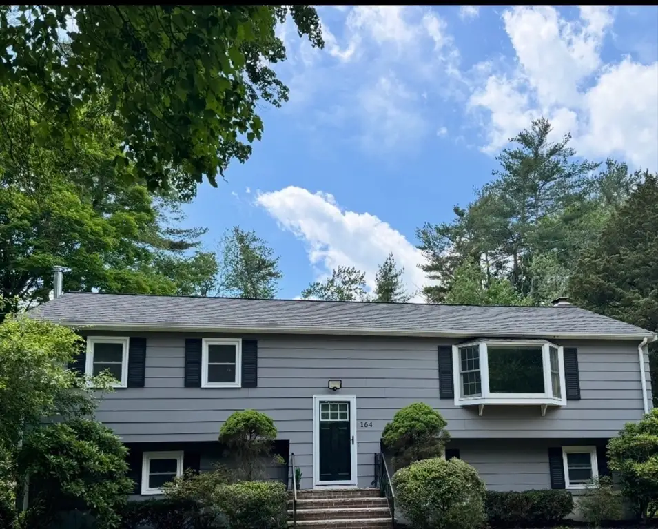 164 Hall St, Raynham, MA 02767 - #1