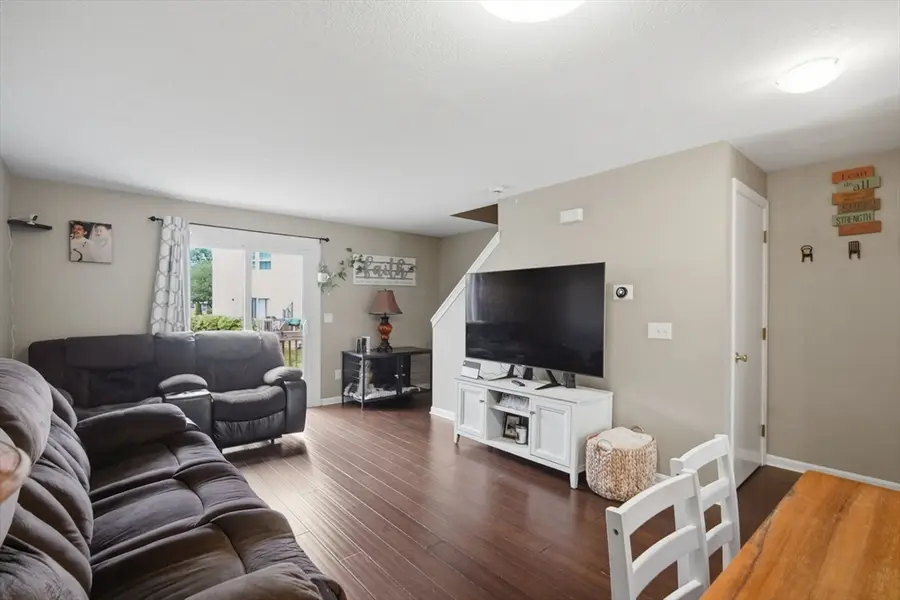 55 Empire St #11, Chicopee, MA 01013 - #3