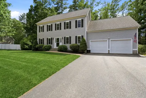 6 Harness Path, Plainville, MA 02762