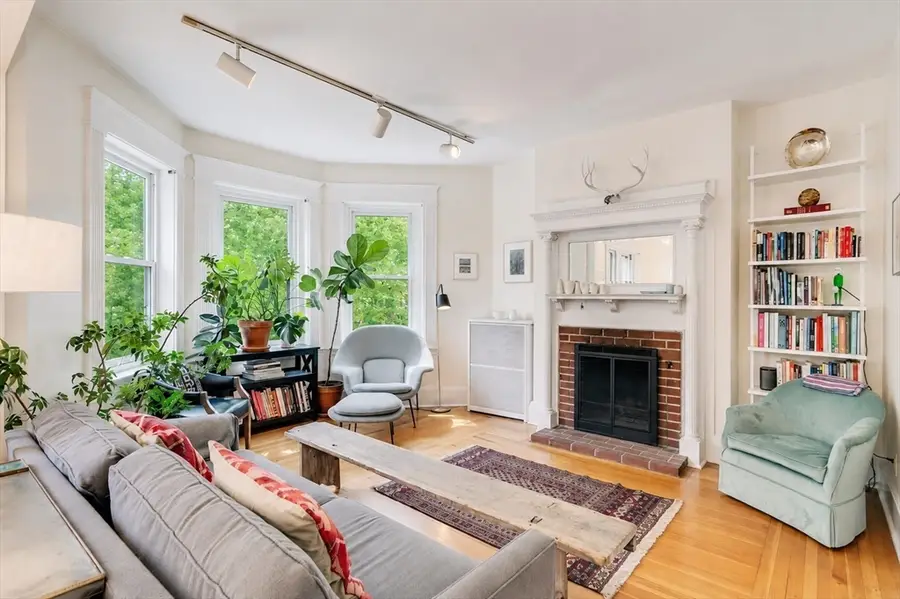 485 Washington St #3, Brookline, MA 02446 - #2