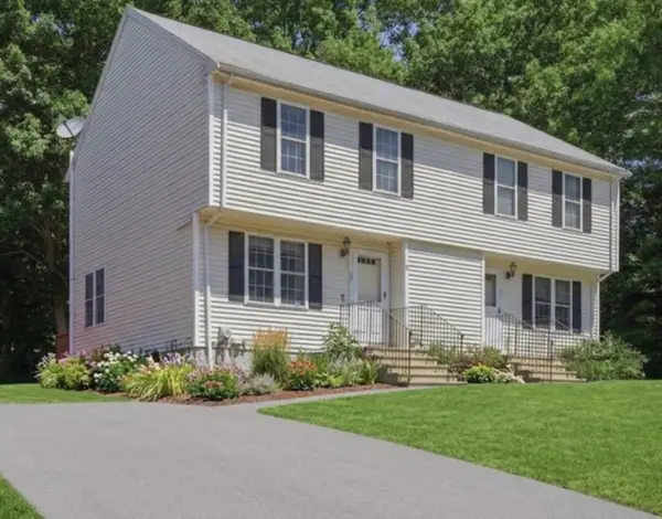 22 Sharlene Ln #22, Plainville, MA 02762