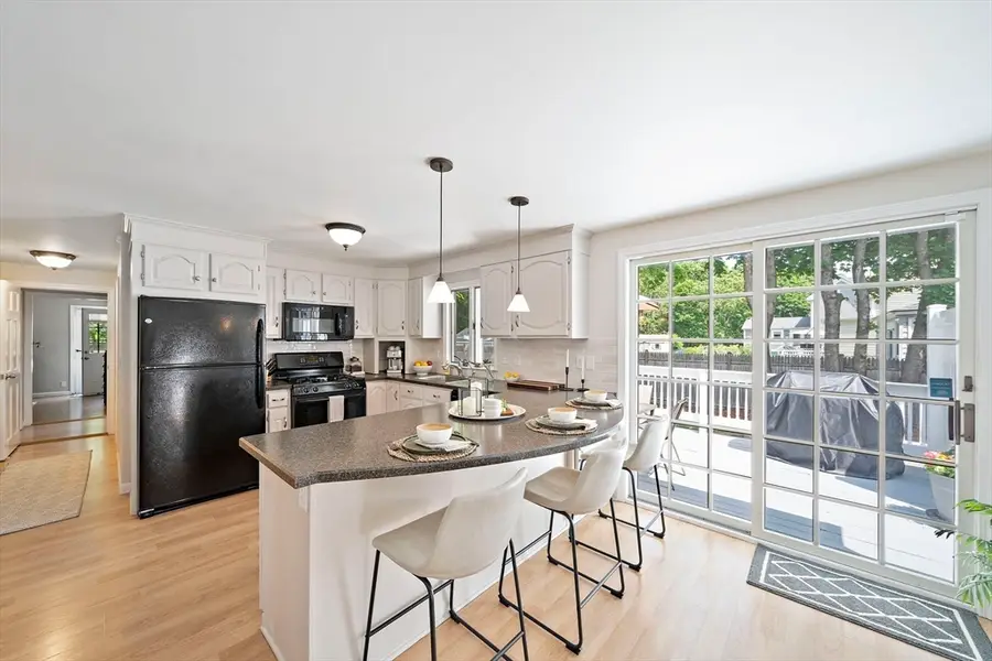 37 Davis St #2, Mansfield, MA 02048 - #3