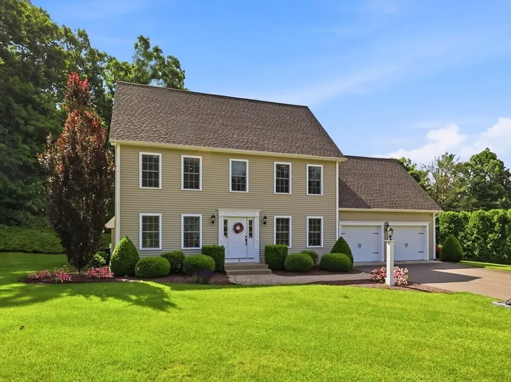 4 N Hills Ln, Wilbraham, MA 01095 - #1