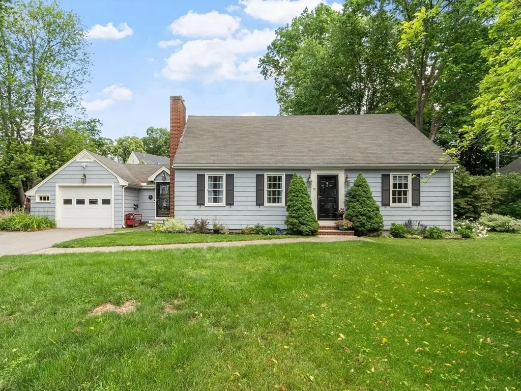 13 Carmel Road, Andover, MA 01810 - #1