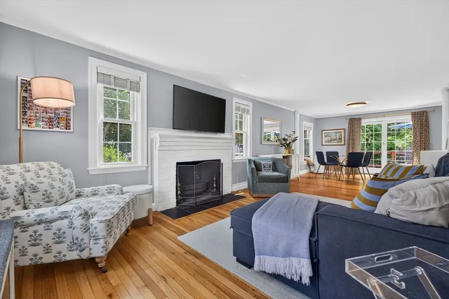 35 Craig Street, Milton, MA 02186 - #3
