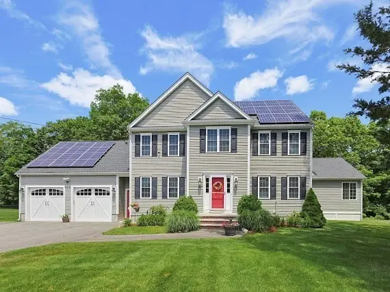 319 Cushing St, Stoughton, MA 02072 - #1