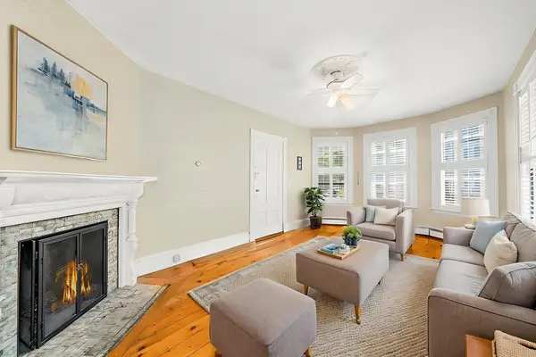 146 North St #1, Salem, MA 01970