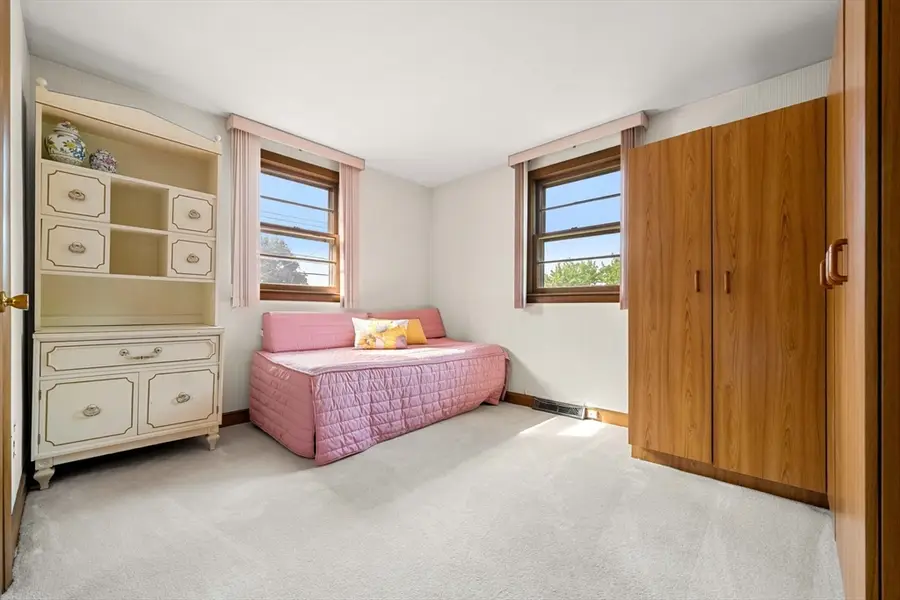 12 Raylen Ave, Peabody, MA 01960 - #3