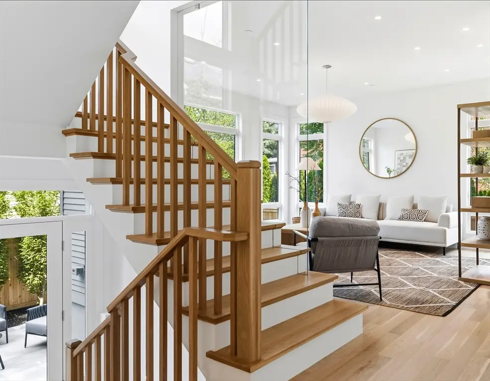 11 Hubbard Avenue, Cambridge, MA 02140 - #1
