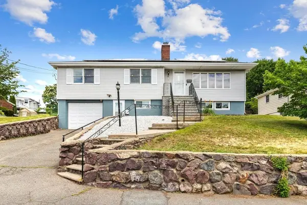 253 Suffolk Ave, Revere, MA 02151