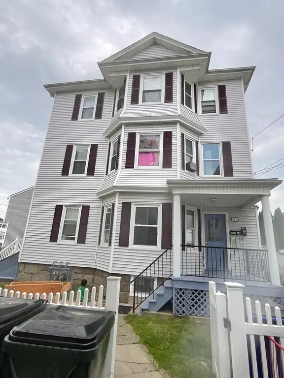 953 Globe St, Fall River, MA 02724