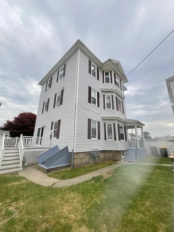953 Globe St, Fall River, MA 02724 - #2