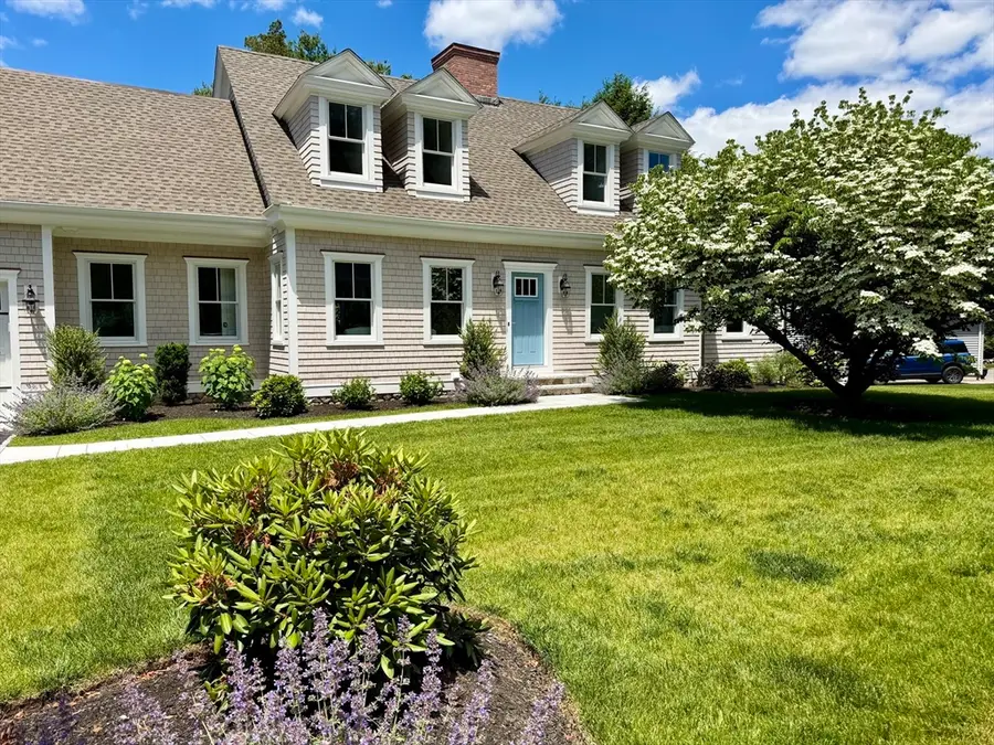 6 Revolutionary Road, Lexington, MA 02421 - #2