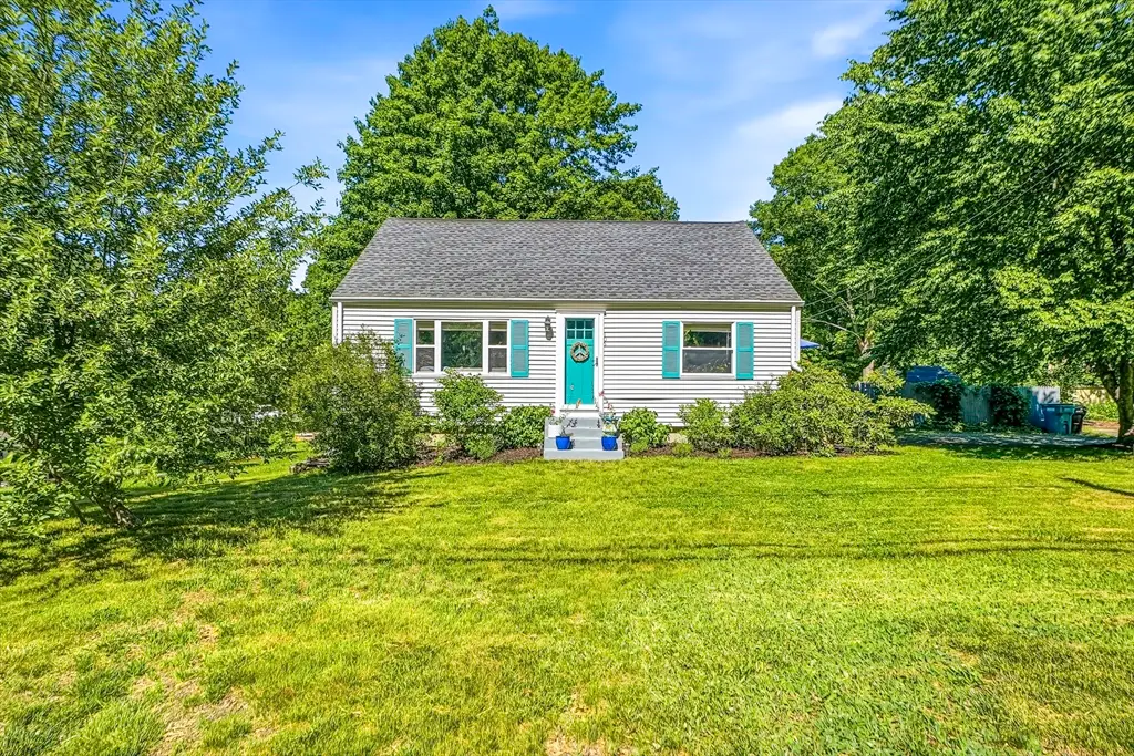 106 Causeway St, Hudson, MA 01749 - #1
