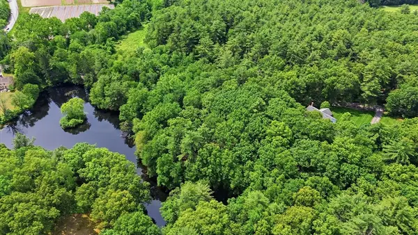 18 B Powder Mill Road, Concord, MA 01742