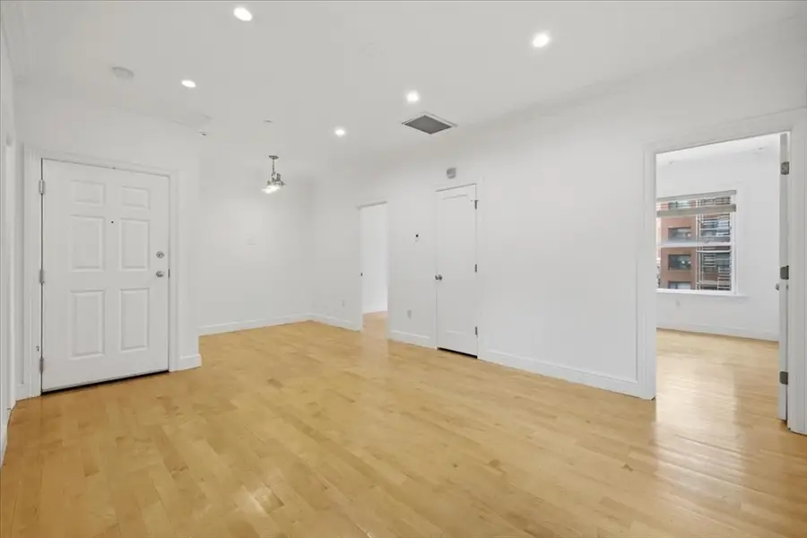 7 Stillman Pl #5, Boston, MA 02113 - #3