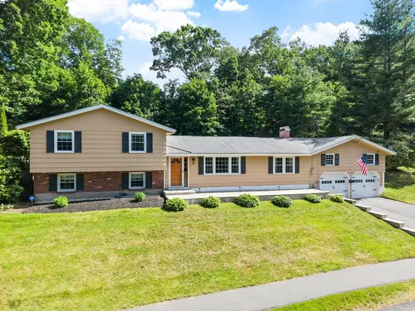 9 Brookbridge Rd, Peabody, MA 01960