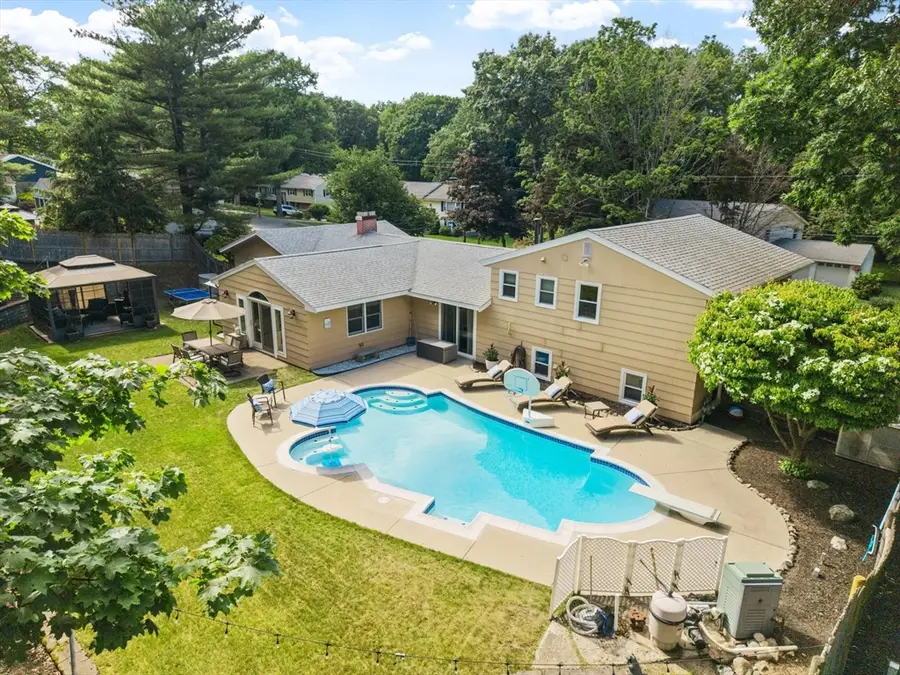 9 Brookbridge Rd, Peabody, MA 01960 - #2