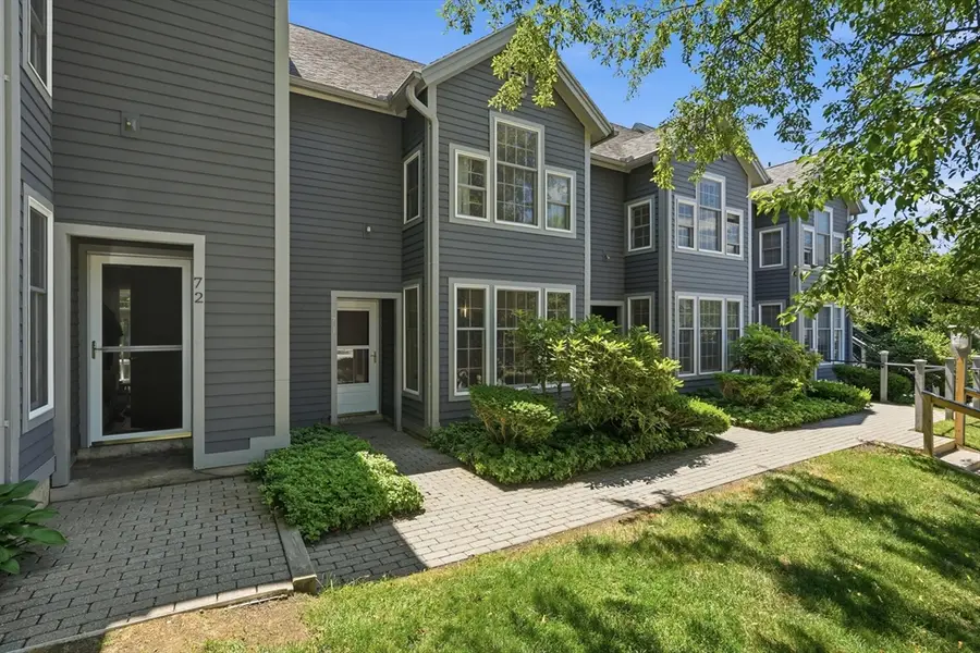 71 Amity Pl #71, Amherst, MA 01002 - #2