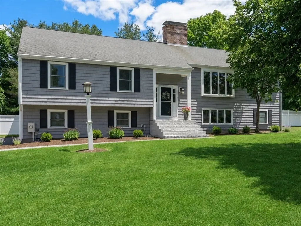 6 Hampton Court, Lynnfield, MA 01940 - #1