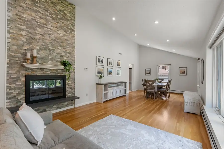 6 Hampton Court, Lynnfield, MA 01940 - #3