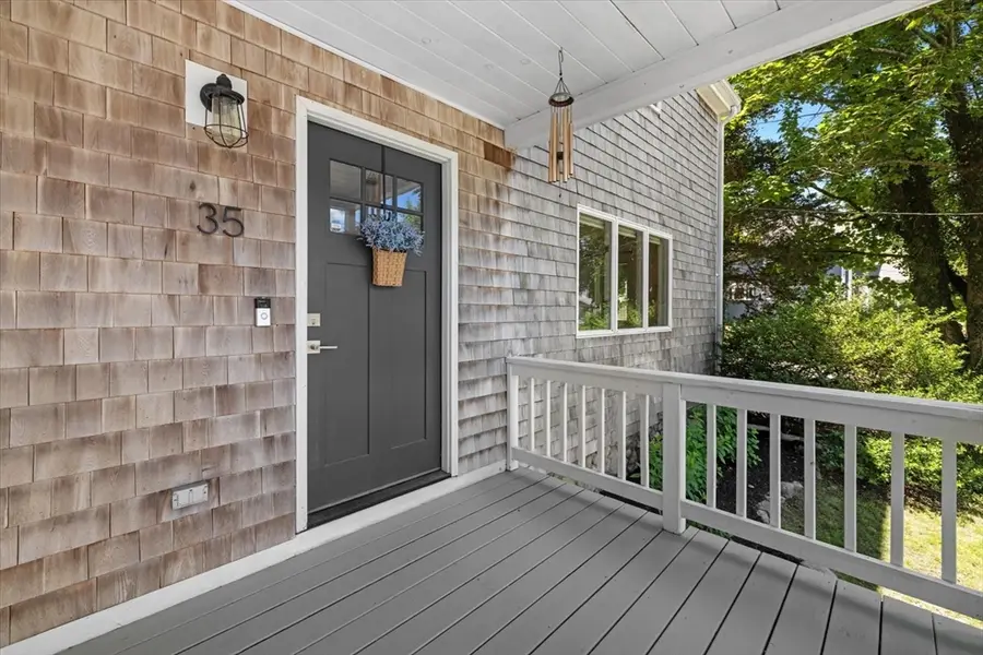 35 Maple Street, Kingston, MA 02364 - #2