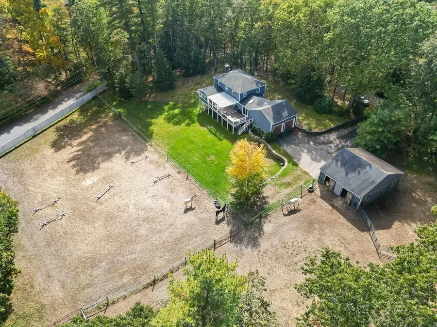 34 Roberts Rd, Boxford, MA 01921 - #3