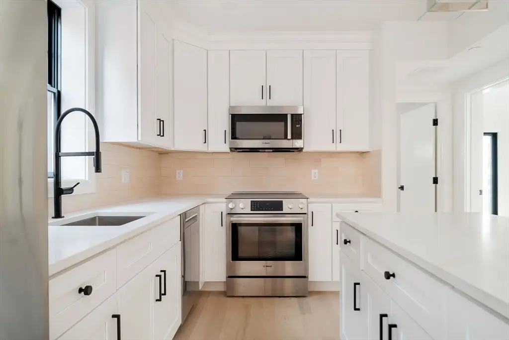 387 Norfolk St #1, Cambridge, MA 02139 - #1