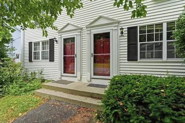 1302 Federal St #15, Belchertown, MA 01007