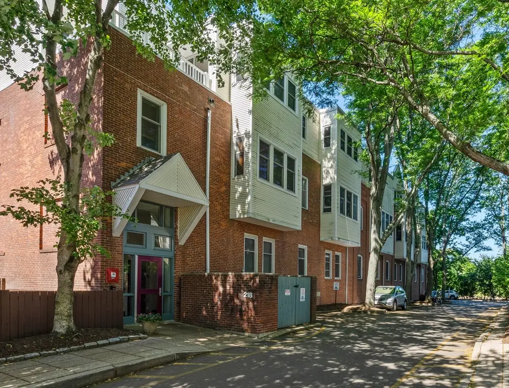 218 Thorndike Street #108B, Cambridge, MA 02141 - #1