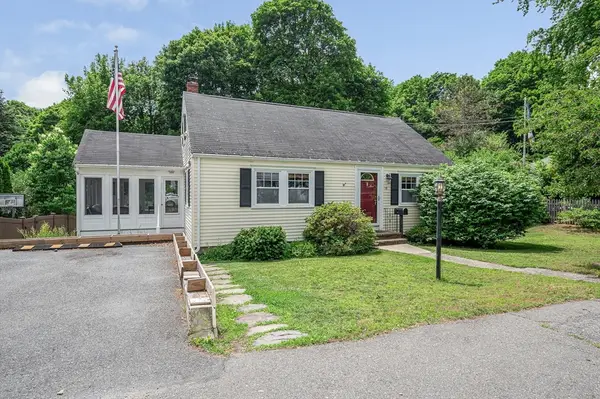 58 Jersey St, Marblehead, MA 01945