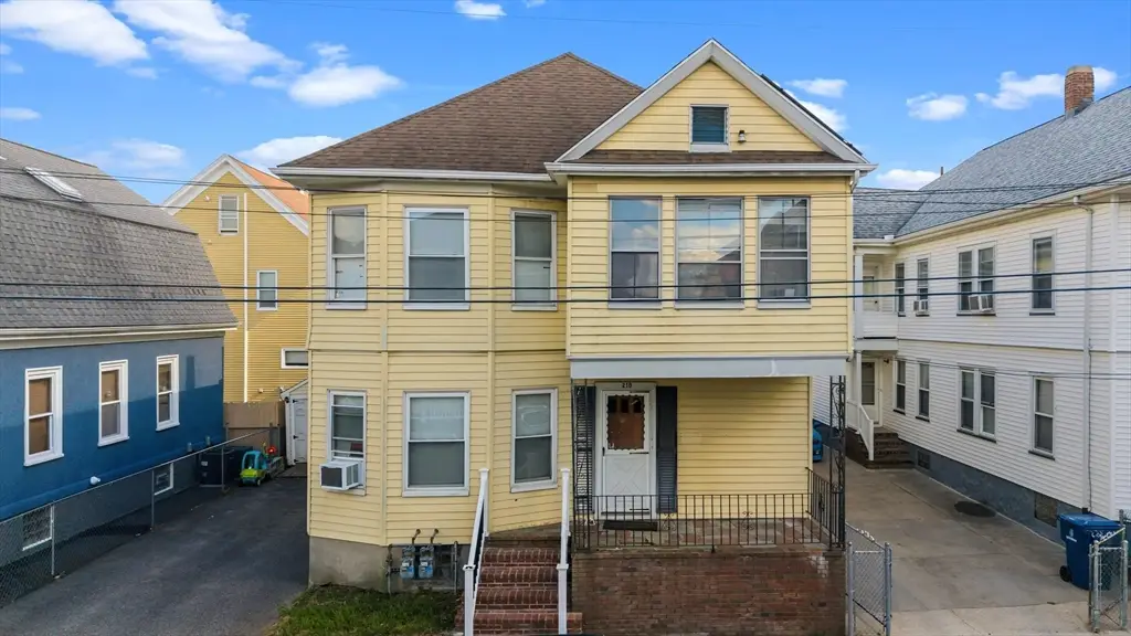 218 Bates St, New Bedford, MA 02745 - #1