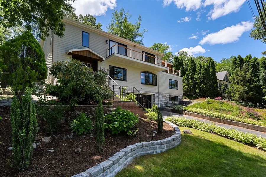 78 Hutchinson Rd, Arlington, MA 02474 - #2