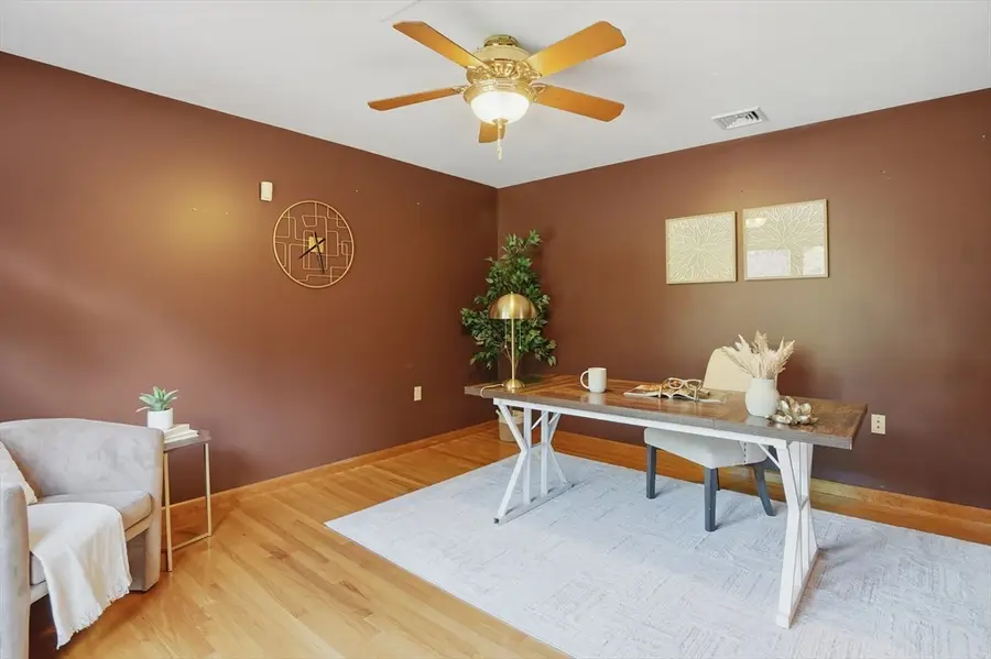 45 Mendon Street, Upton, MA 01568 - #3