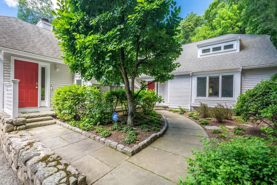 15 Fieldstone Dr, Winchester, MA 01890 - #3
