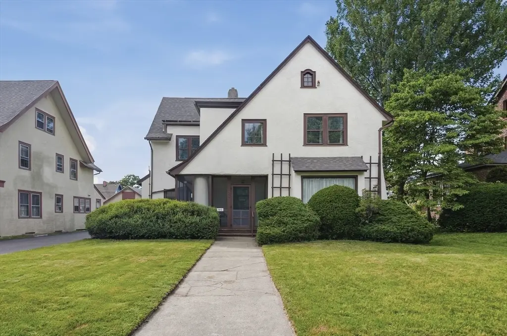 38 Oxford Street, Springfield, MA 01108 - #1