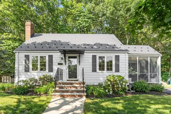 463 Cedar Brook Rd, Lynn, MA 01904